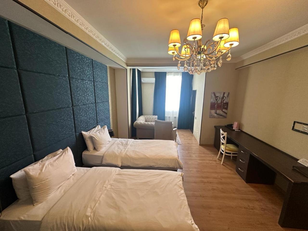 Grand Mirror Hotel Baku Luaran gambar