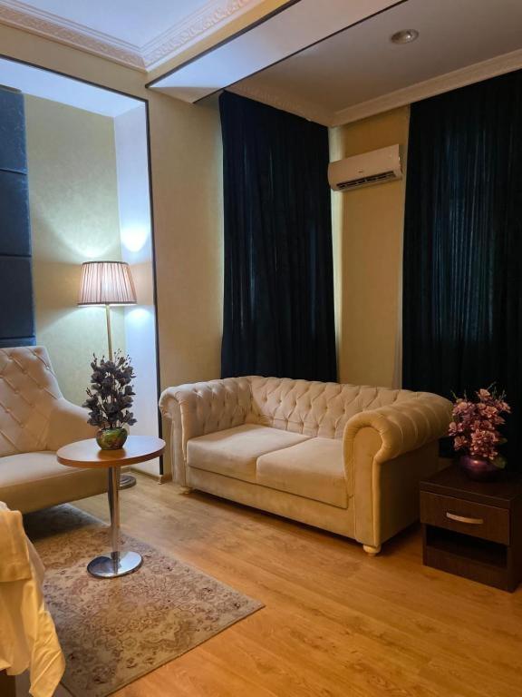Grand Mirror Hotel Baku Luaran gambar
